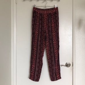 Patterned pants